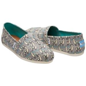 TOMS Chambray Llamas Slip-On Flats 9.5